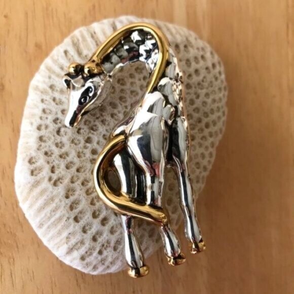 Giraffe Pendant Pin New Safari Zoo Dual Function Necklace Brooch Triple … - Picture 5 of 12
